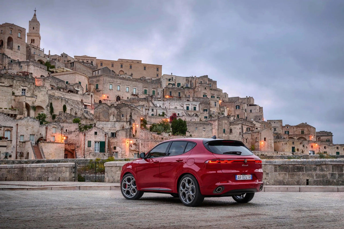 Alfa Romeo Hangi Ülkenin Markasıdır ? Hakkında Herşey