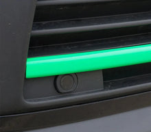Görseli Galeri görüntüleyiciye yükleyin, Volkswagen T6 Transporter Ön Tampon Alt Izgara 3 Prç. P.Çelik (Parlak) (Yeşil) 2015-2019