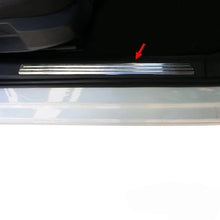 Görseli Galeri görüntüleyiciye yükleyin, Volkswagen GOLF Norm Kapı Eşiği 4 Prç. P.Çelik (Parlak) 2019 sonrası - HaniBenimParçam