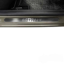 Görseli Galeri görüntüleyiciye yükleyin, Volkswagen Touareg Edition Kapı Eşiği 4 Prç. P.Çelik (Parlak) 2018 sonrası